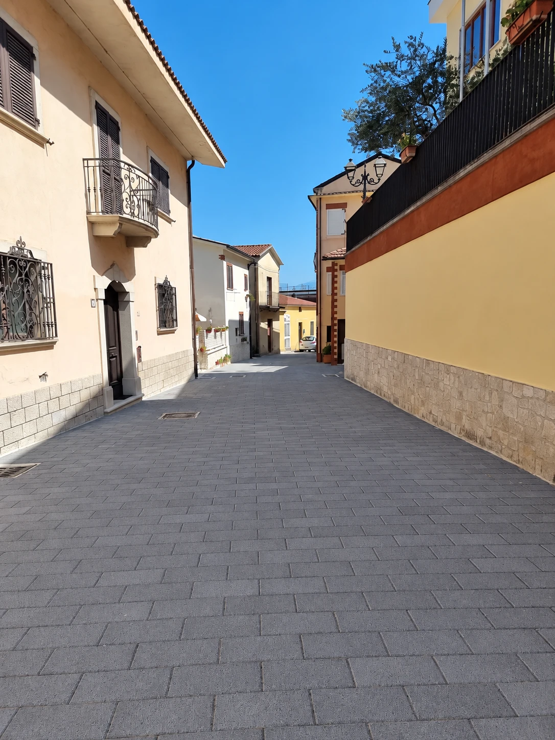 Sant'Ambrogio sul Garigliano (FR) - Strada